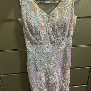 Elegant Sleeveless Sequin Midi Dress